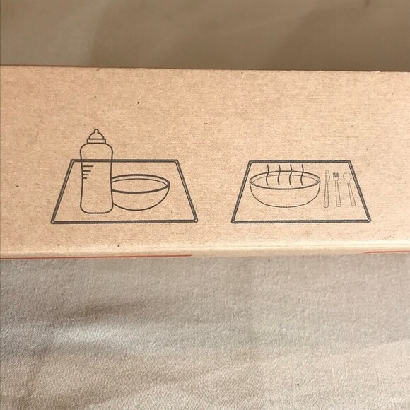 Silicone Dining Placemat - Picture 1 of 3